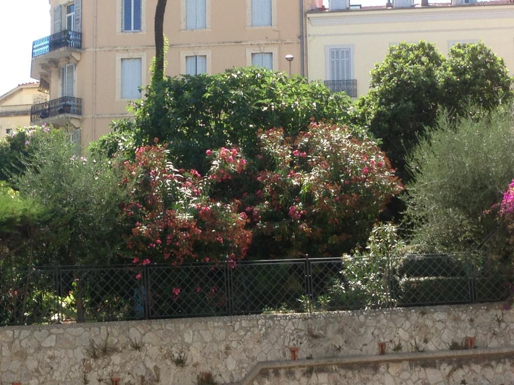 Appartement Proche Mer Et Gare Cannes Exterior foto