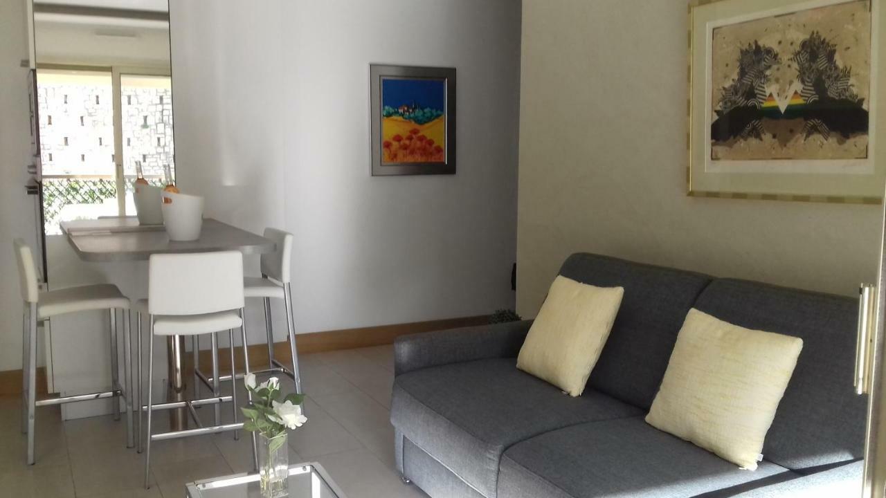 Appartement Proche Mer Et Gare Cannes Exterior foto
